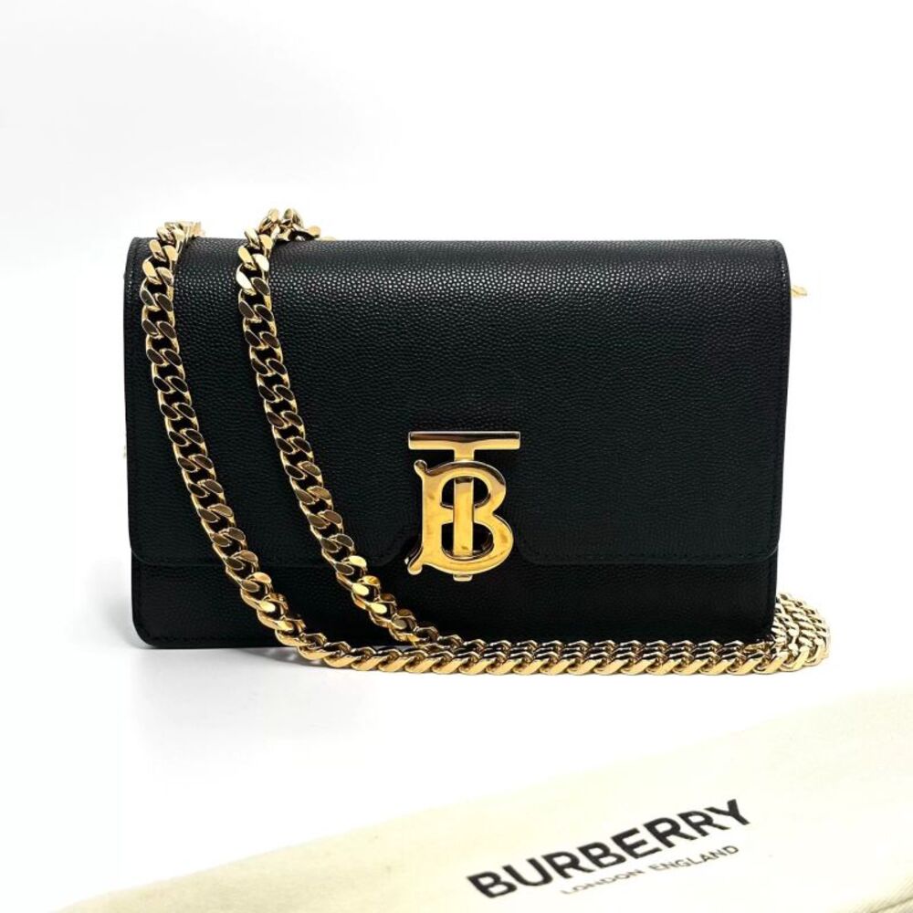Burberry Women Pre-Loved Bag Very Good Condition